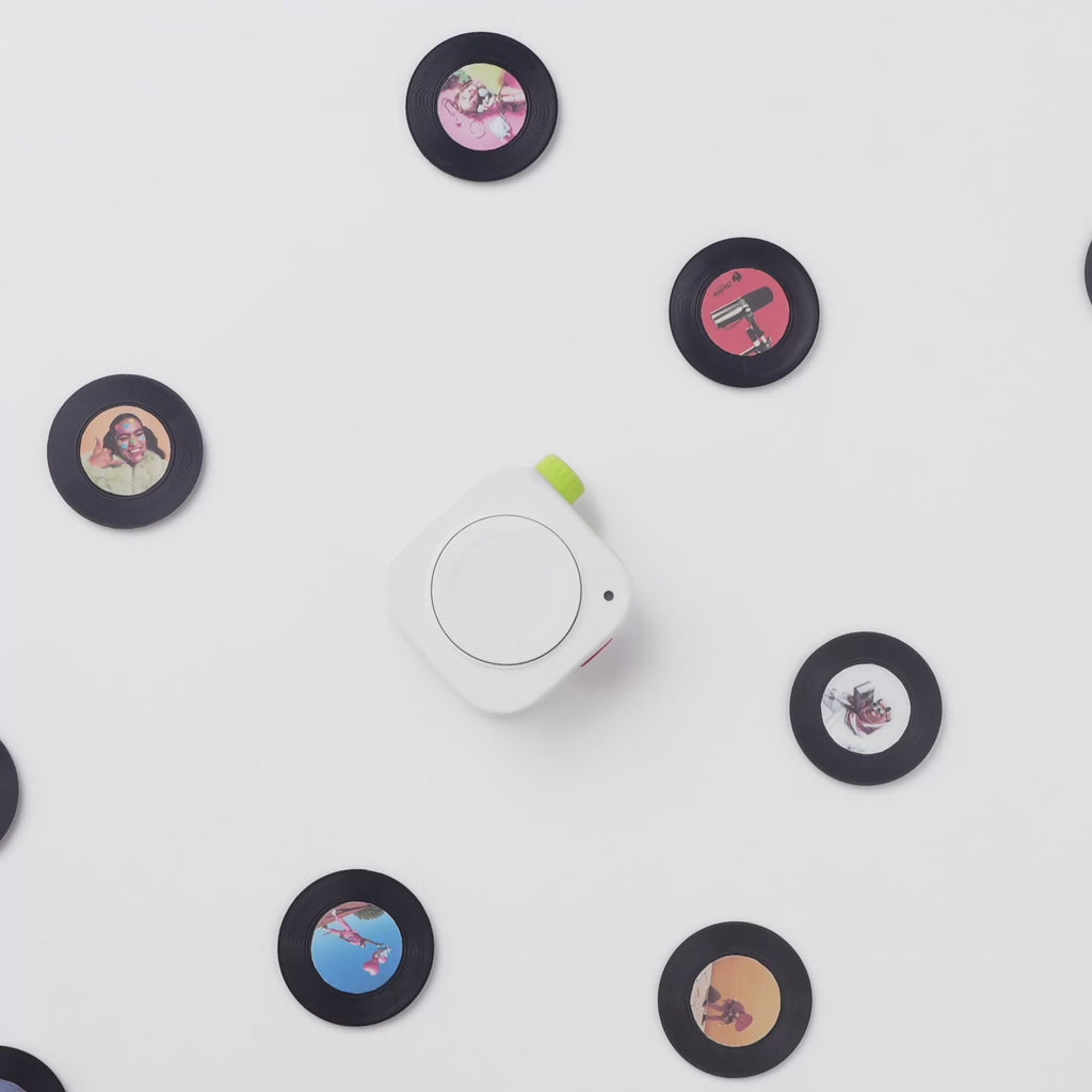Chechirp Spin: Leave the Screens Behind.